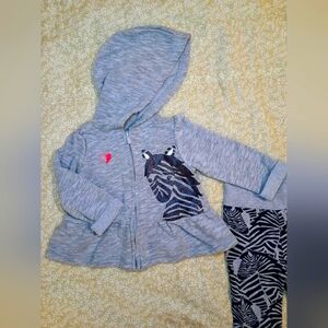 Koala Kids 2-piece outfit, adorable Zebra print. Hoodie, sz 6m & pants sz 12 m